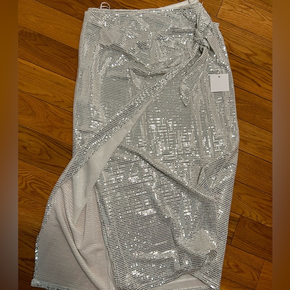 Sequin Skirt - Picture 2 of 5
